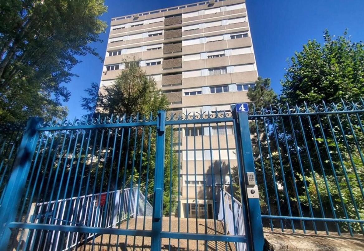 Le Roland-Garros Apartment Chalon-sur-Saône Exterior foto